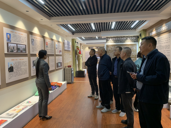 民建河北省委省直工委辛集三支部举行爱国主义教育活动1.jpg