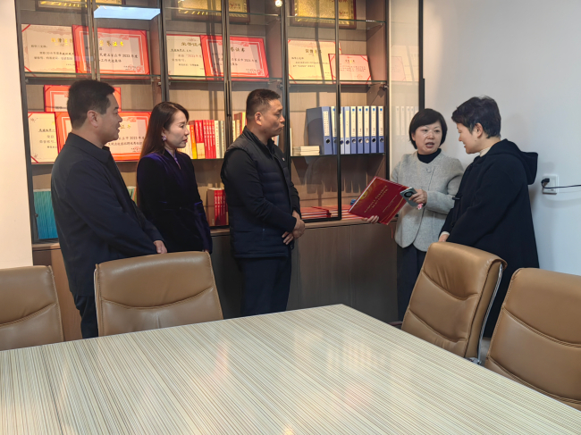 裕华区统战部长到民建裕华区基层委调研 (2).jpg