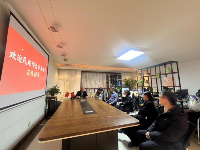 “助农援疆新举措 邢若携手共发展”民建邢台市委农业支部积极组织黄恰玛古推介活动1.jpg