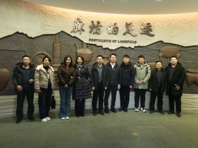 民建廊坊市委第二总支参观廊坊博物馆暨新会员座谈交流会 (2).jpg
