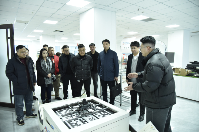 民建唐山市委副主委韩易达带队赴高新区总支走访调研会员企业1 (1) (2).jpg