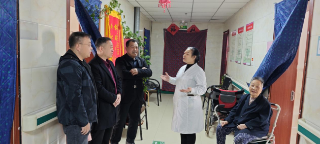 20250307民建保定市委直属一支部开展“传承雷锋精神·情暖养老公寓”公益活动2.jpg