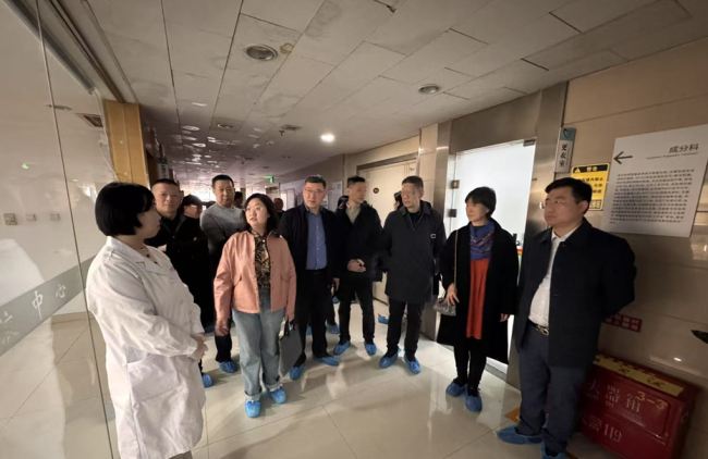关爱健康 探生命奥秘 支持公益 展民建风采1 (1).jpg