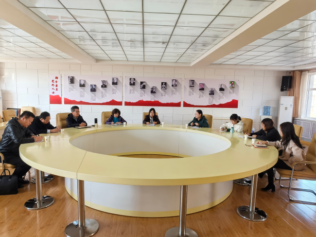 同心”协力 献智献策——沧州市党外人士“同心智库”经济发展组召开学习座谈会10 (2).jpg