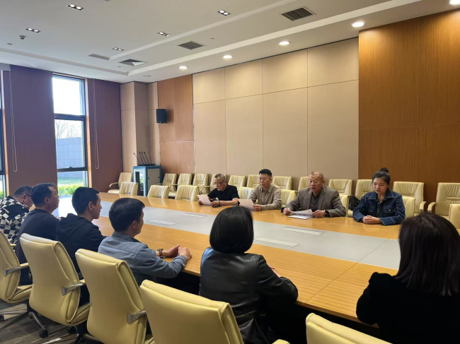 20250324民建保定市委新华支部召开专题学习会议1 (2).jpg