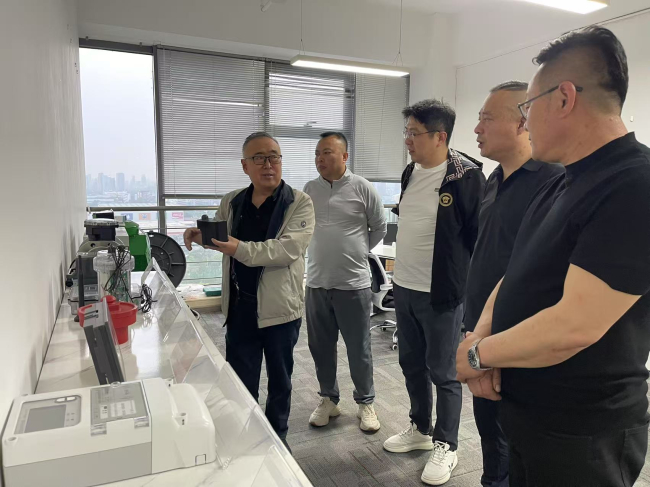 民建唐山市委高新区总支三支部走访调研会员企业1.jpg