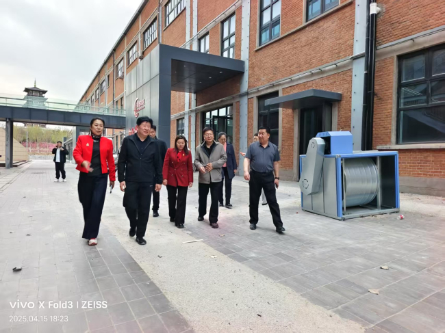 民建武汉市委洪山区工委到唐山鸾栖1403研学基地参观调研 (2).jpg