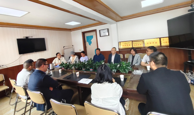 20250418民建保定市委科创园支部与竞秀区颉庄乡开展“同心公益走基层”结对共建对接活动3.jpg