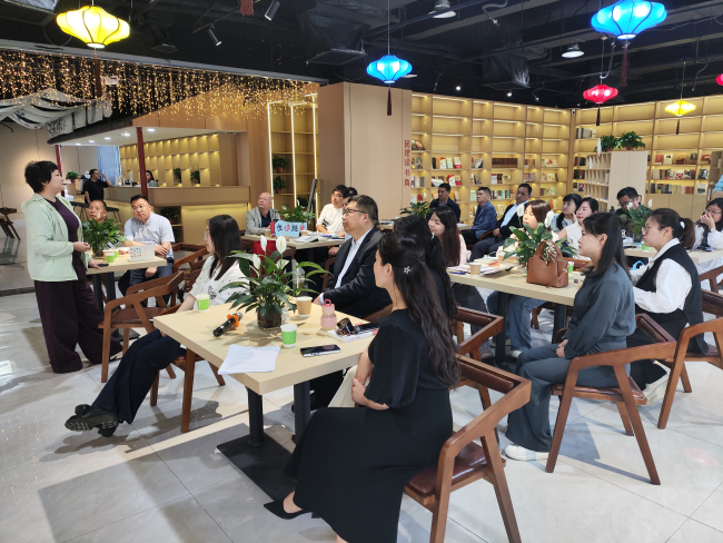民建邢台市委举办“书香民建 悦读共享”读书分享活动 (2).jpg