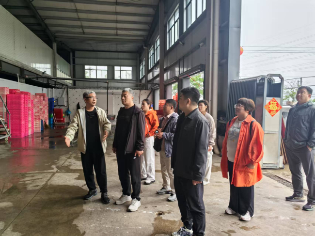 20250429民建保定市委新城支部“洞见行动”——赴杭州仙浪鼓农副产品有限公司考察调研2.jpg