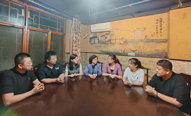 民建石家庄市委栾城区基层委员会召开领导班子（扩大）专题学习研讨会 (2).jpg