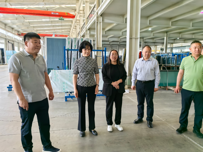 1民建河北省委副主委武云秀赴承德会员企业调研2 (2).jpg