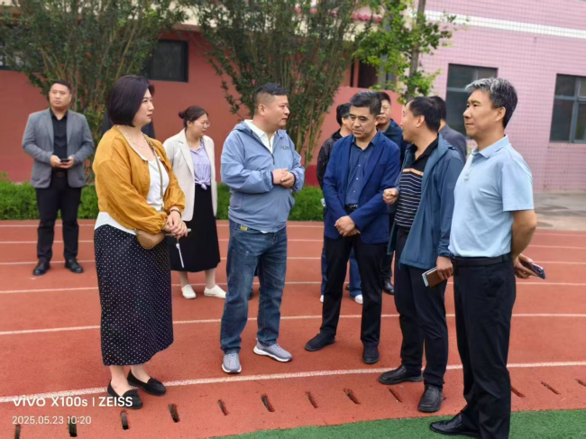 民建藁城区支部开展“传统武术进校园”观摩调研活动 (2).jpg