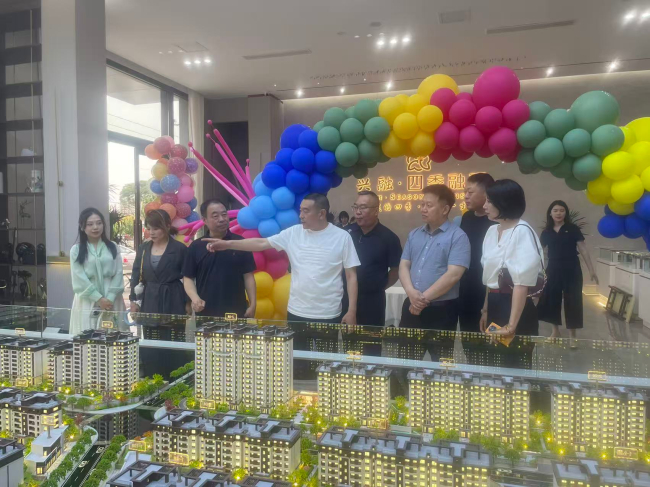 民建张家口市委能源资源环境委员会开展主题调研活动 (3).jpg