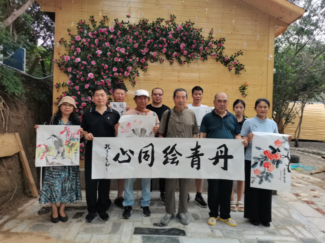 20250728民建保定市委东风支部、文化宣传委员会联合民进开明书画院举办会员写生考察活动1.jpg
