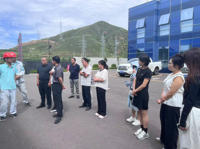 民建张家口市委会员任兴铭、冯嘉杰参加赤城县政协专题调研.jpg