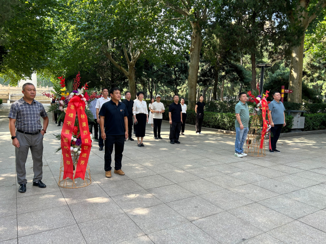 民建唐山市委路南区工委参加“铭记历史 缅怀先烈”主题纪念活动 (1) (2).jpg