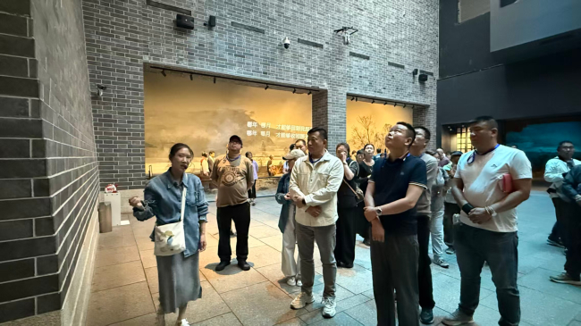 民建张家口市委桥东区基层委员会第六支部赴沈阳开展爱国主义教育学习活动 (3) (2).jpg