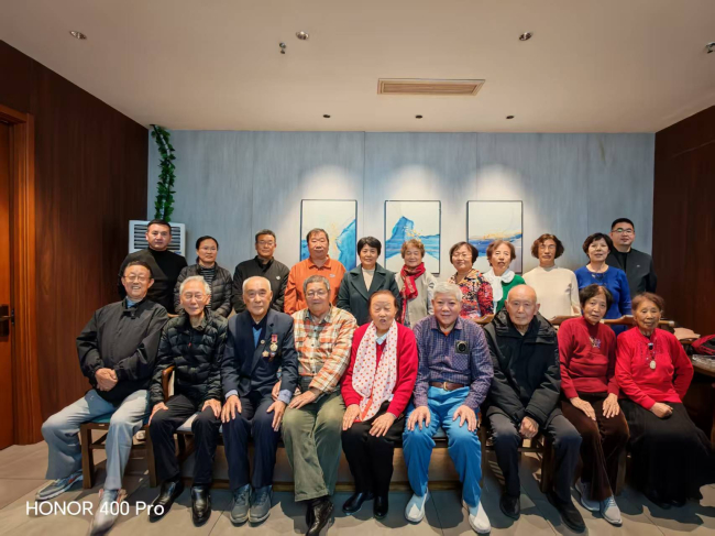 欢歌笑语过重阳  筑梦传承新篇章 民建廊坊老年总支“九.九”重阳节活动 (2).jpg 欢歌笑语过重阳  筑梦传承新篇章 民建廊坊老年总支“九.九”重阳节活动 (2).jpg