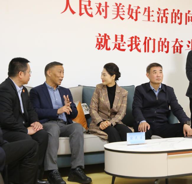 24.11.1民建河北省委主委薛寒在石家庄调研民建市级组织建设及基层组织工作 (2) (2).jpg